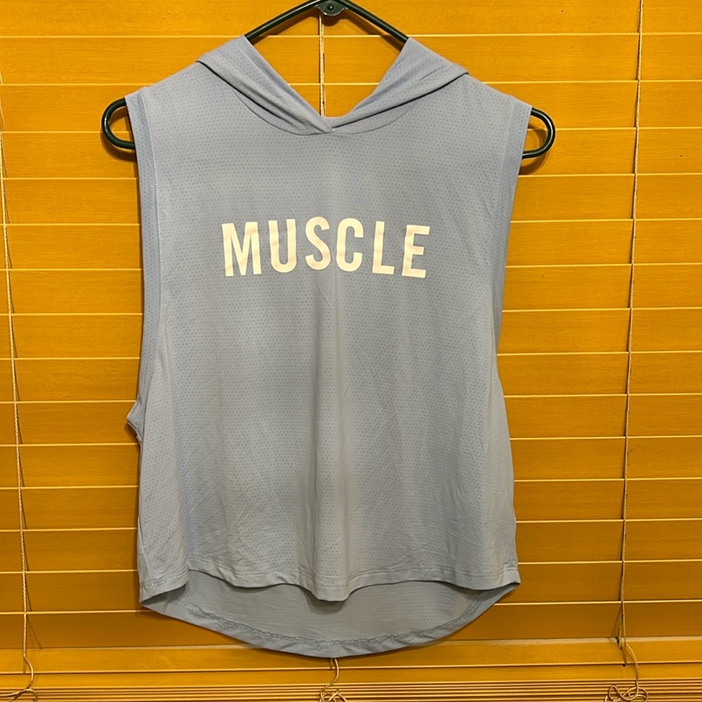 Barbella Box Muscle Tank
